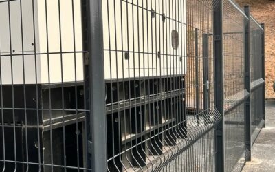 Chantier professionnel : clôture rigide à la Polyclinique du Sidobre (Castres)